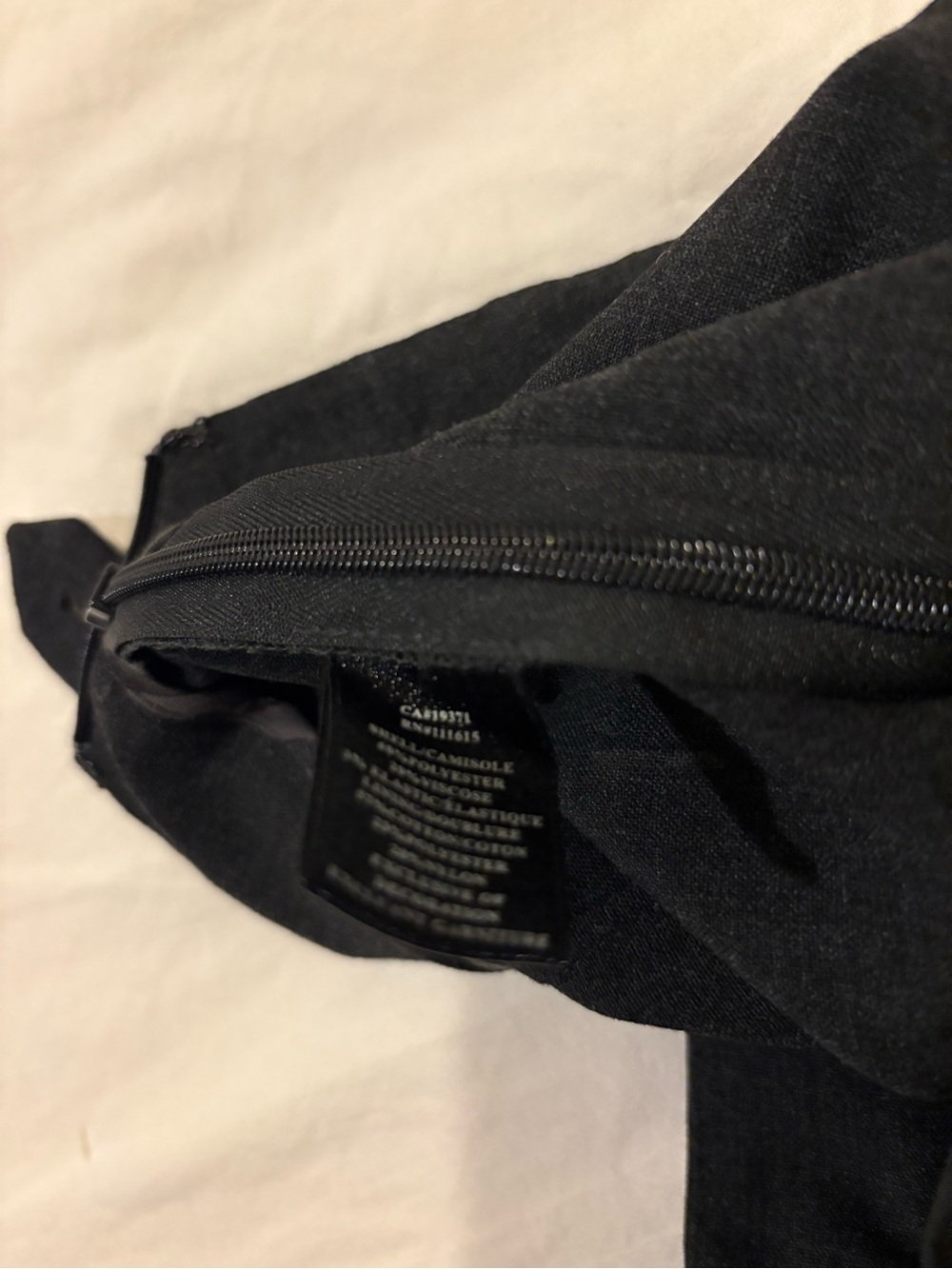 Robert Rodriguez Charcoal Pleated Dress Capri Pants - Picture 5 of 5